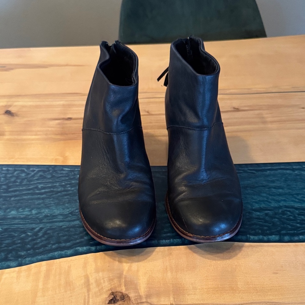 Toms Black Ankle Boots